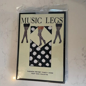 Music Legs Fashion Fishnet 100% Nylon Pantyhose Black Sz OS NWT